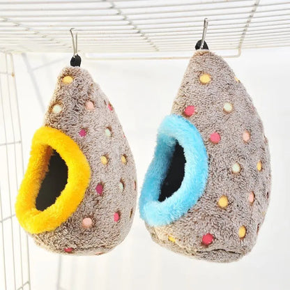 Egg-Shaped Warm Plush Hanging Bird Cage Nest, Winter Nesting House for Small-Medium Birds - Birdcage Liner, Pet Supplies Cages & Accessories (Fits Parrots, Finches)